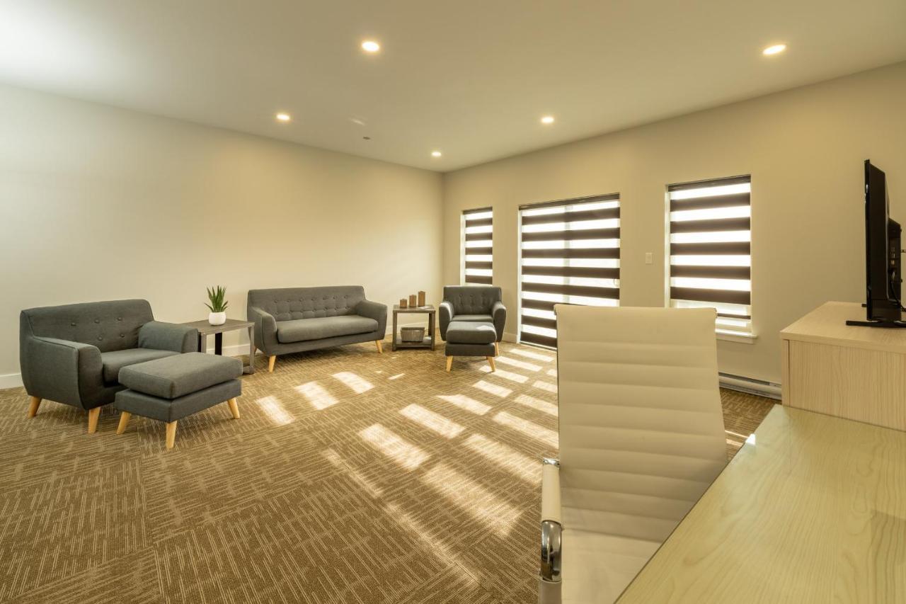 Quality Inn Sunshine Suites Terrace Dış mekan fotoğraf