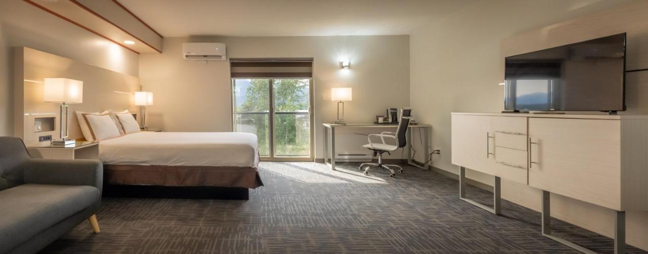 Quality Inn Sunshine Suites Terrace Dış mekan fotoğraf