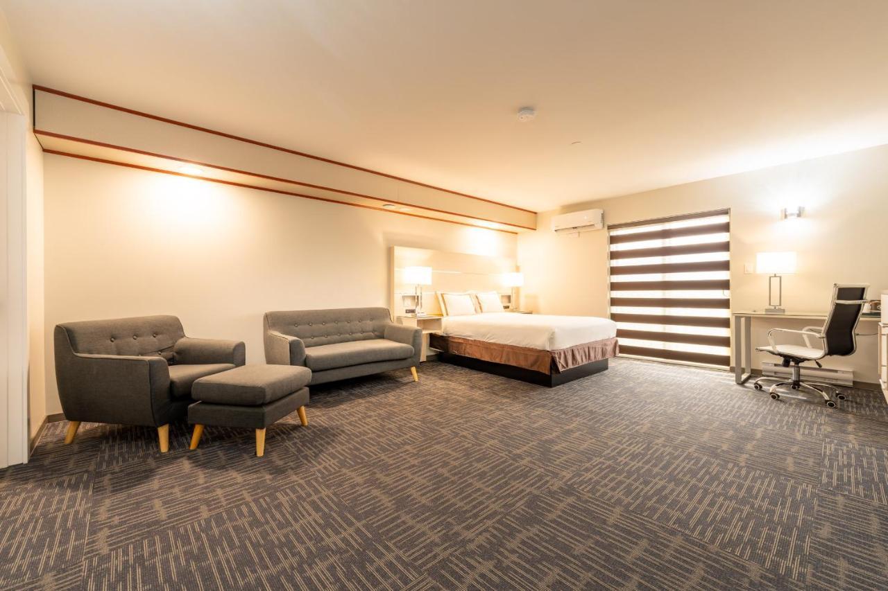 Quality Inn Sunshine Suites Terrace Dış mekan fotoğraf