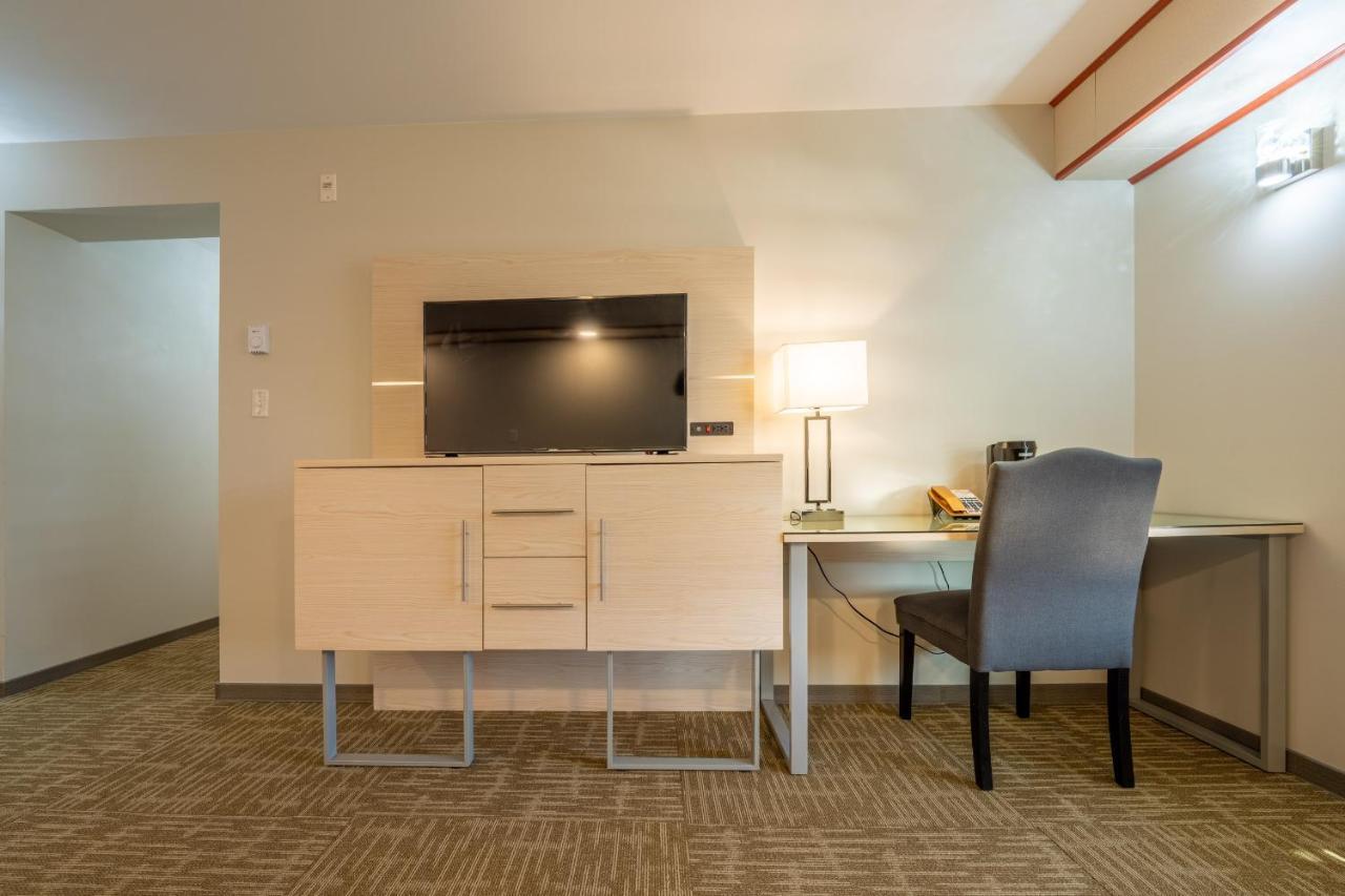Quality Inn Sunshine Suites Terrace Dış mekan fotoğraf