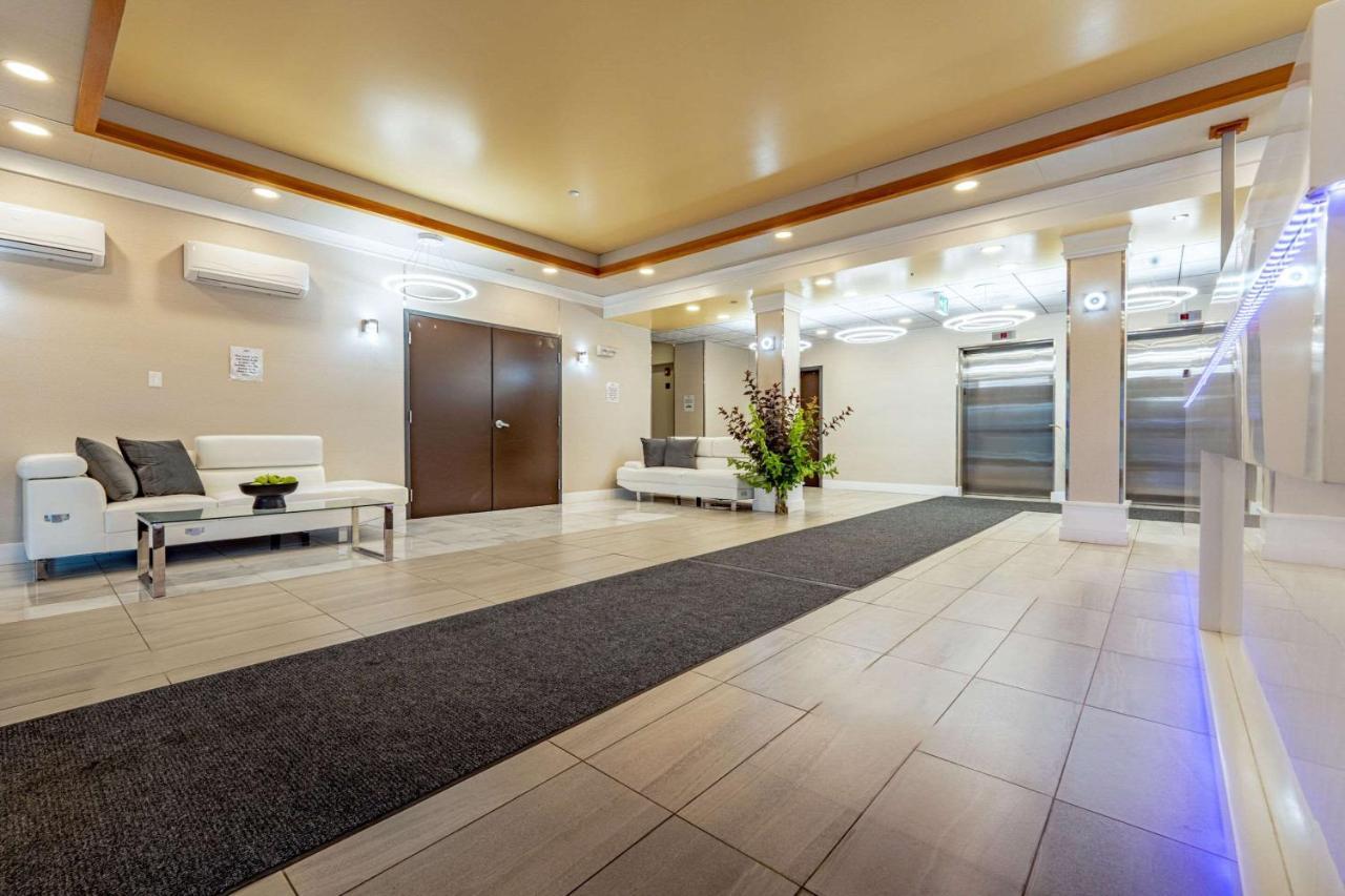 Quality Inn Sunshine Suites Terrace Dış mekan fotoğraf