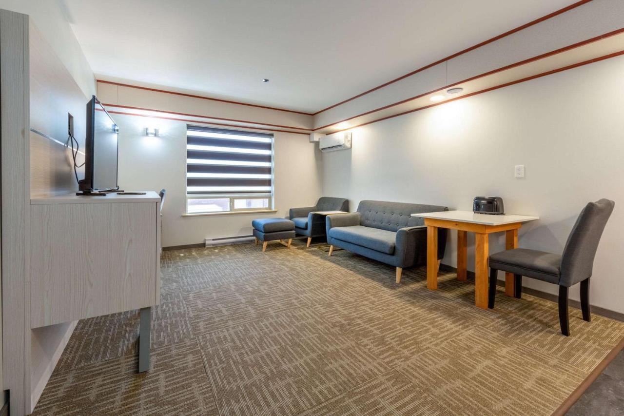 Quality Inn Sunshine Suites Terrace Dış mekan fotoğraf